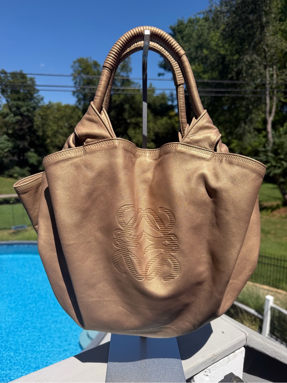 Loewe Nappa Aire Shoulder Bag - Gold Iridescent Leather